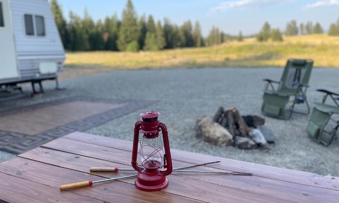 Hayden House | Quiet Country Rimrock Retreat