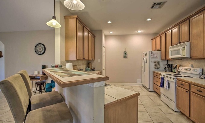 Covington House | Quiet country townhouse along St. Tammany Trace