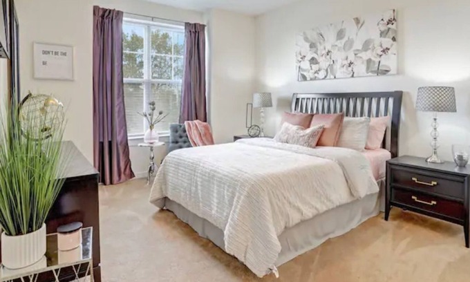 Norfolk - Virginia Beach Apartment | Quiet, Cozy, 2br/2ba centrally located VA Beach