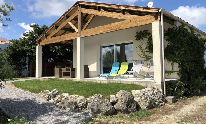 Le Chateau-d'Oleron House | Quiet house - Le Château d'Oléron 4 *