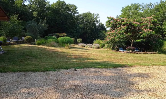 Vitrac House | Quiet house with beautiful garden near the Dordogne river