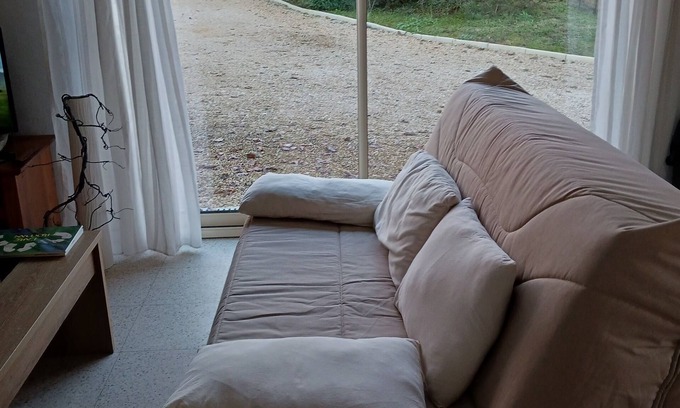 Carsac-Aillac Apartment | Quiet location close to cycle path