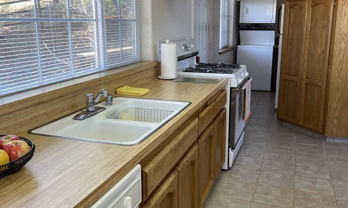 Bear Valley Springs Cottage | Quiet Mountain Cottage with Beautiful Views