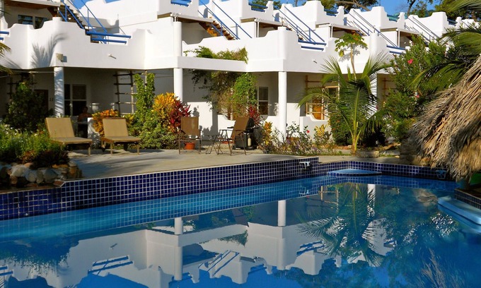 Sittee River Villa | Quiet Ocean Front Location in South Hopkins