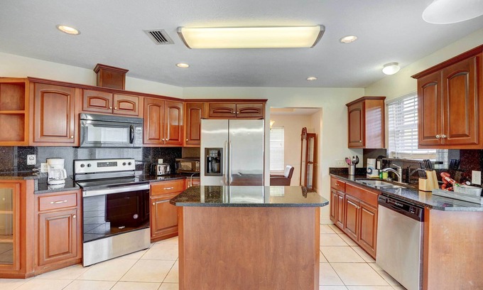 Panama City House | Quiet Panama City Home - 4 Mi to Downtown!
