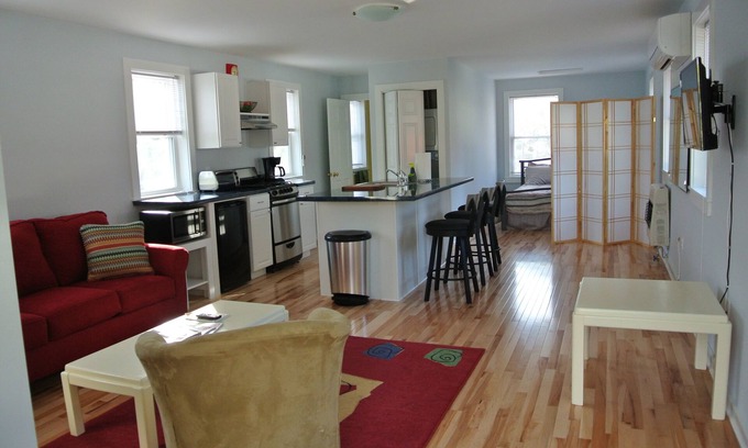 Nasons Corner Apartment | Quiet, residential neighborhood