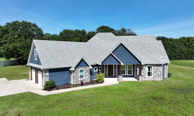 Eufaula House | Quiet retreat close to downtown