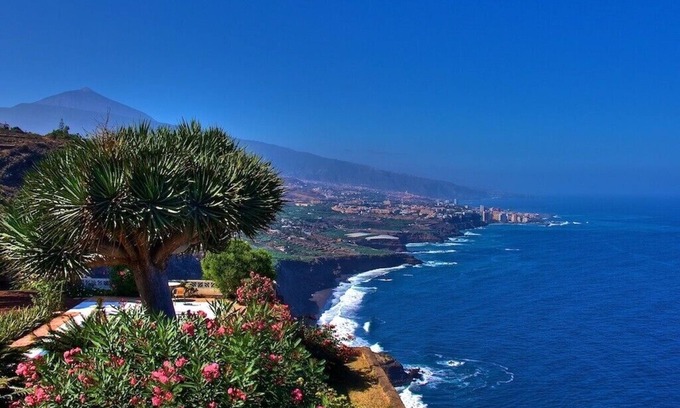 Santa Ursula Apartment | Quiet, romantic guest house with fantastic view for relaxation