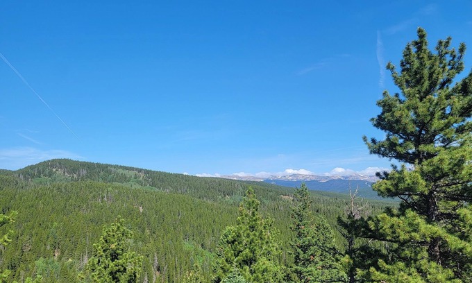 Black Hawk RV Rental | Quiet, Rural, Colorado Mountains Campground