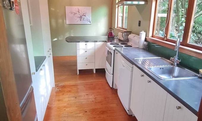 Whakamarama Other | Quiet Rural Retreat with beautiful views and peace and quiet to relax.