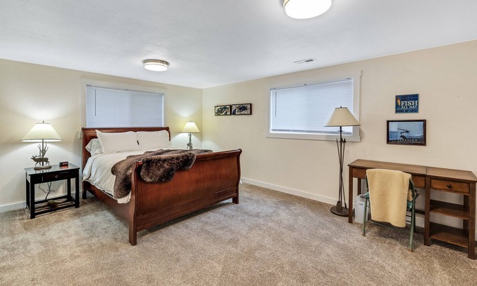 St. Regis House | Quiet, Spacious MT Adventure Hub On Main Street In Saint Regis