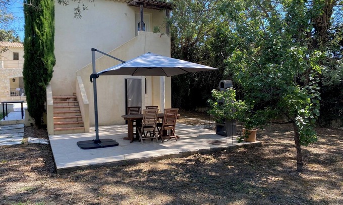 La Colle-sur-Loup Apartment | Quiet studio, greenery, swimming pool, reception facilities, 6 km from beaches.