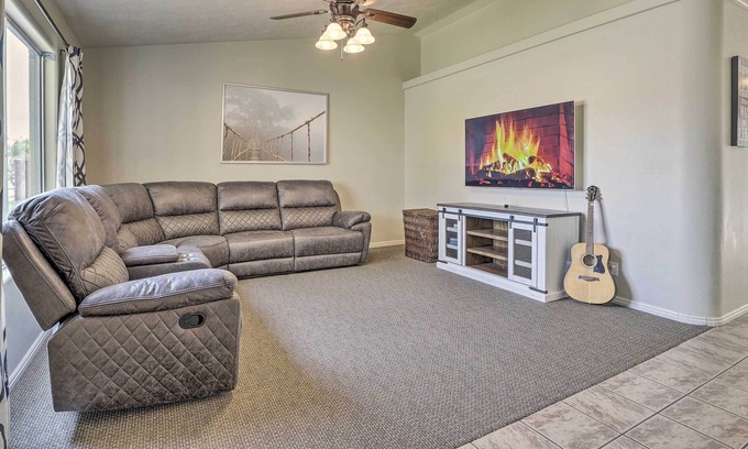 Hurricane House | Quiet Suburban Home: 30 Mi to Zion Nat'l Park!