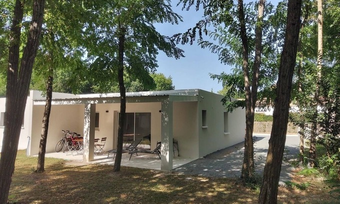 La Tremblade Condo | Quiet T2 apartment near seaside resort