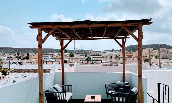 Mazarron House | Quiet vacation home with private pool and roof terrace