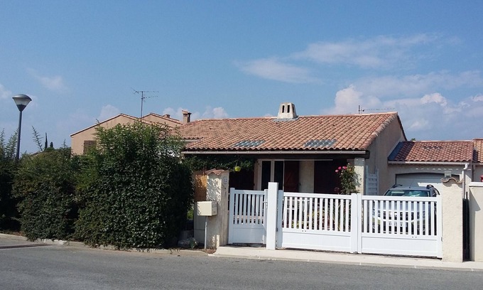 Le Muy House | QUIET VILLA 15 KM FROM SANDY BEACHES