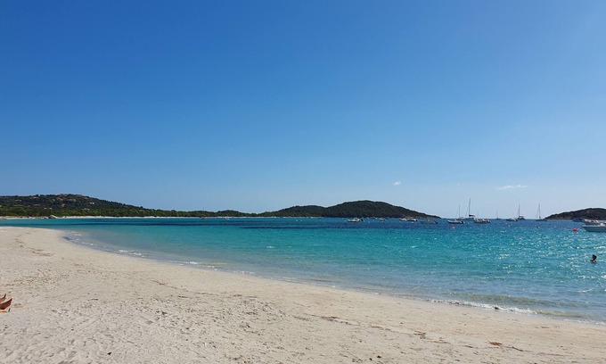 Lecci Villa | Quiet villa, 5-minute walk to the beach, shops within easy reach.
