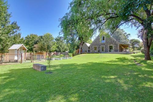 Berridale House | Quigtoo Cottage - Beautiful 4BR Stone Cottage l WiFi l Bath l Garden