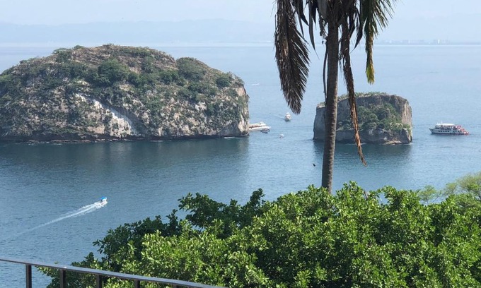South Shore Hotel Area House | Quinta Lourdes
