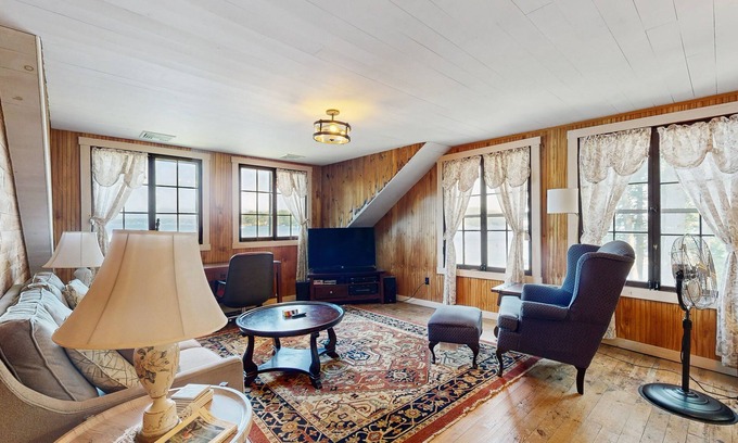 Meredith House | Quintessential lakefront home with woodstove, beach access, dock & washer/dryer