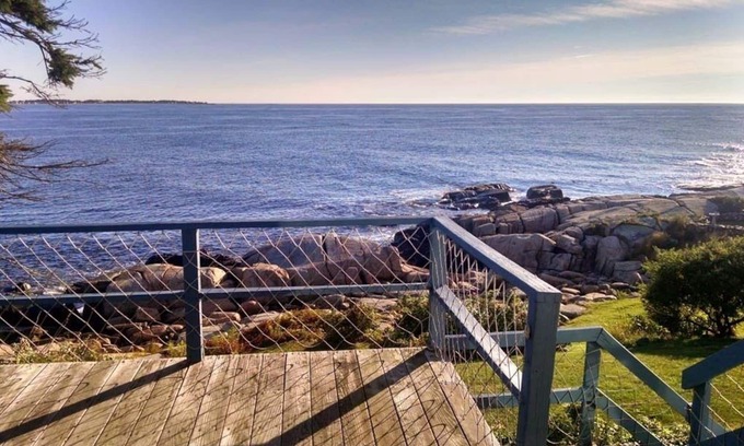 Biddeford House | Quintessential Maine waterfront!