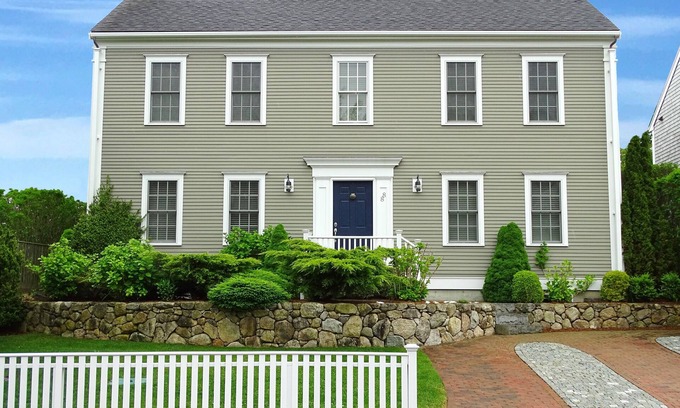 Naushop House | Quintessential Nantucket with Naushop Pool/Tennis/Pickleball