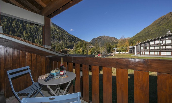 Chamonix-Mont-Blanc Apartment | Résidence La Verte 27 ski in/ski out, Argentière (Chamonix), France