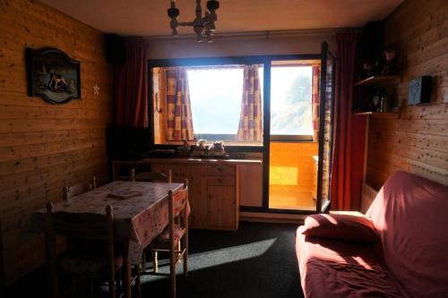 Orcieres-Merlette Apartment | Résidence Plein Soleil Ii - studio cabine 4 personnes MAE-2850