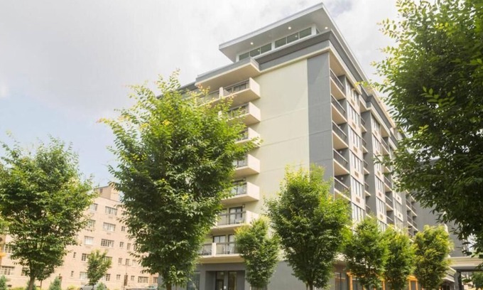 East Avenue House | R 1546 The Strathallan A Doubletree By Hilton with Garden, Outdoor Entertainment Area, And Full-Ser