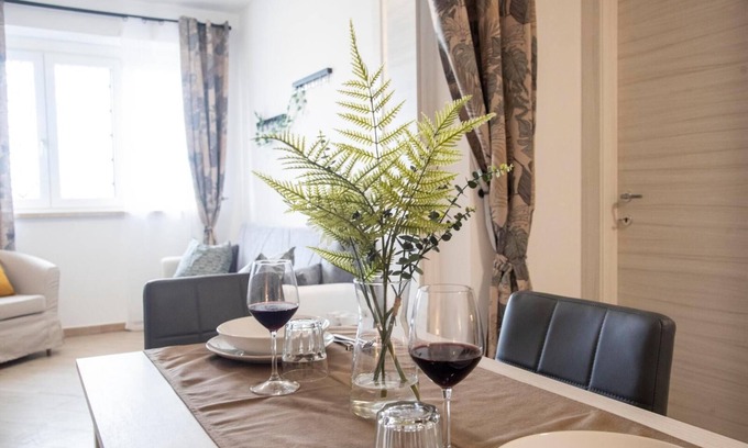 Ciampino Apartment | R15 STUDIO APARTMENT WITH LIVING AREA