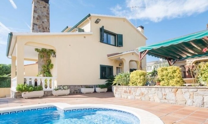 El Mas Mel Villa | R15 Villa Marinada