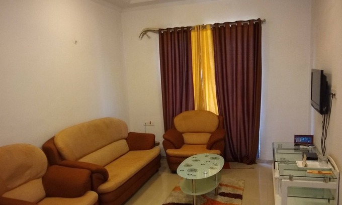 Nashik Hotel | Radhika Inn Service Appartment