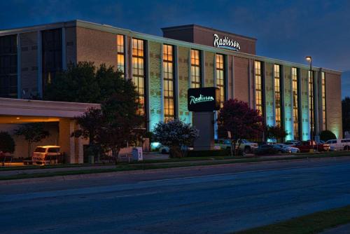 Fort Worth Hotel | Radisson Hotel Fort Worth North-Fossil Creek
