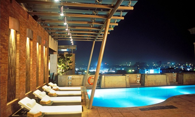 Noida Hotel | Radisson Noida