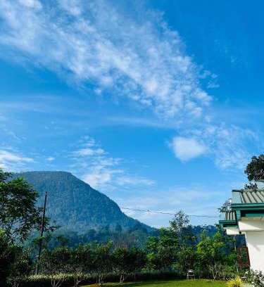 Warukandeniya Villa | Rainforest Mount Villa
