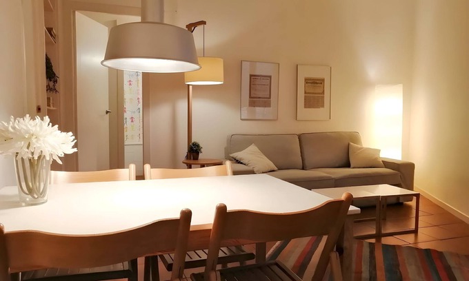 Gothic Quarter Apartment | Rambla-Plça Catalunya 2BR, monthly stays -R.H
