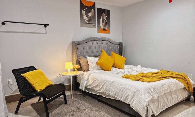 Center City Apartment | Ramblei near Chinatown & CenterCity: 1 Bedroom - Unit A