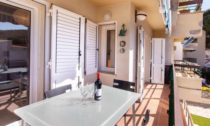 L'Escala Apartment | Ramon Muntaner by Interhome