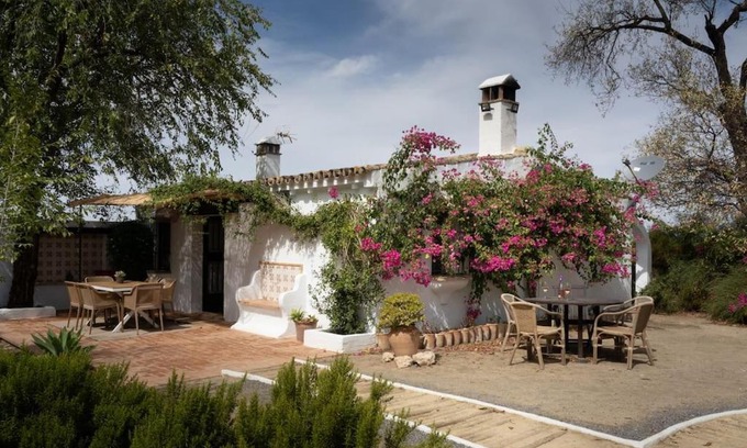 Montellano House | Ranchito de Alhucemas,piscina privada y barbacoa