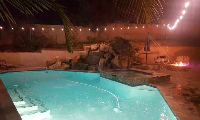 Encinitas House | Rancho Santa Fe gated residence