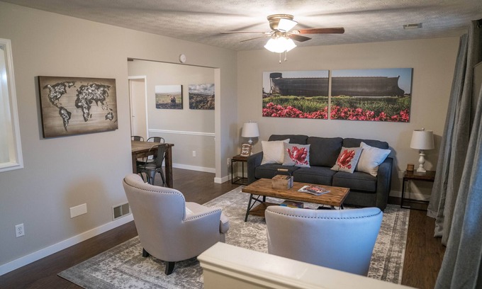 Dry Ridge House | Rare 4 Bedroom Near Ark Encounter