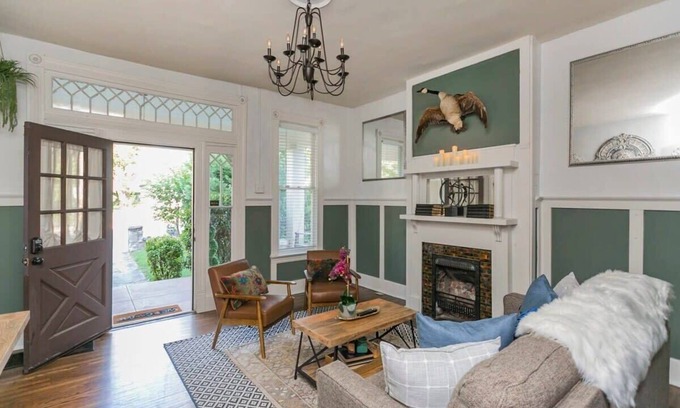 East Nashville House | Rare E Nash Home w/Yard ~ 1.5 mi to Titans