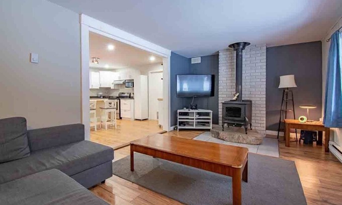 Nipissing Cottage | Realm of the River - 2BR Waterfront Cottage w/Kayaks, BBQ, Firepit, Wi-Fi