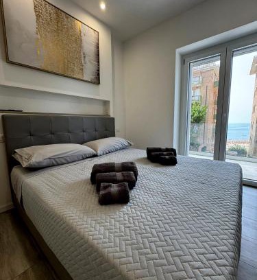 Anzio Apartment | Rebecca s Apartments Deluxe Family Sea View Anzio