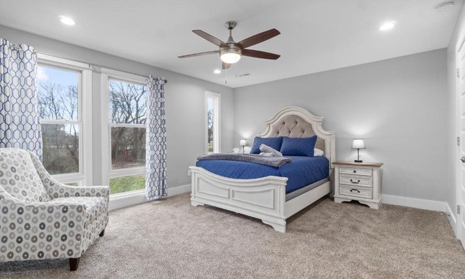 Clarksville House | Rebecca's Downtown Luxury Living (527 N 1st St, #C)