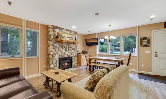 Boyne Falls Villa | Recently Remodeled Condo #335E - Just Behind Boyneland Lift | Ski-In/Out