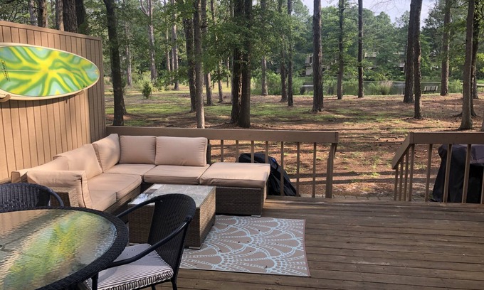 Bethany Beach House | Recently Renovated 2BR/2BA Townhouse with Pond Views