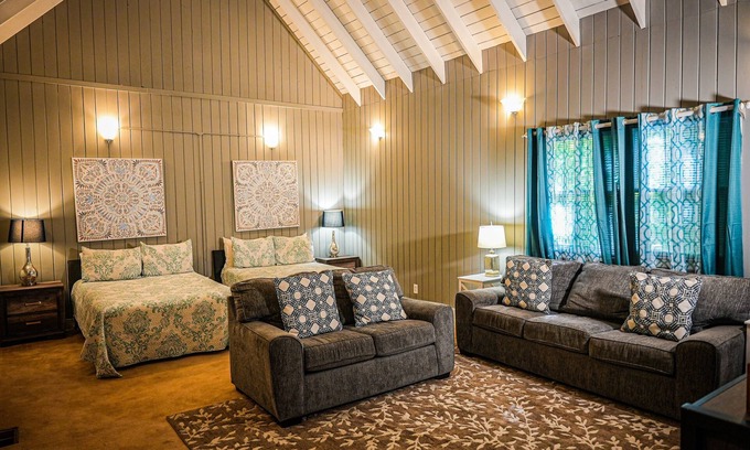 Pine Mountain Ski Chalet | Recently renovated chalet within walking distance to the salt water pool