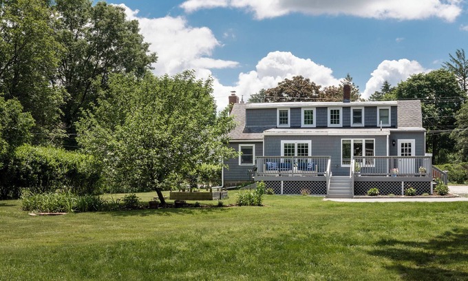 Ipswich House | Recently updated, comfortable home with large yard, enjoy the North Shore!