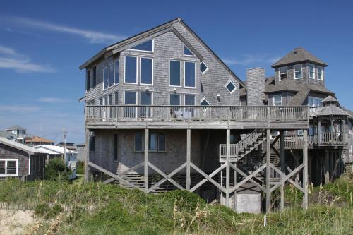 Hatteras House | Recess #17-HH